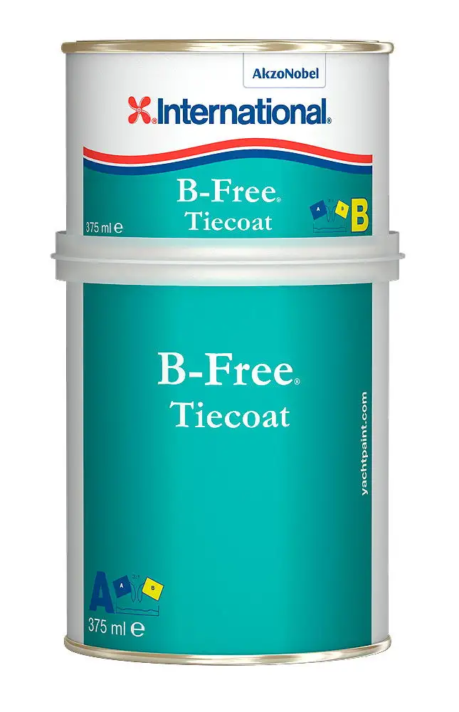 Tiecoat internazionale senza B