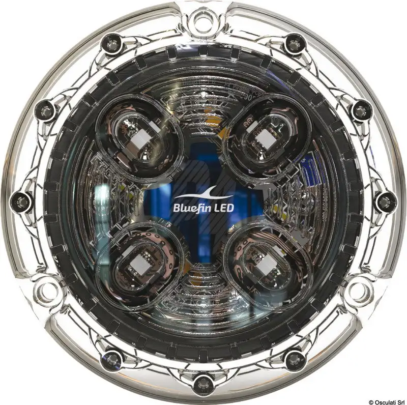 PIRANHA P4 LED RGBW polymer