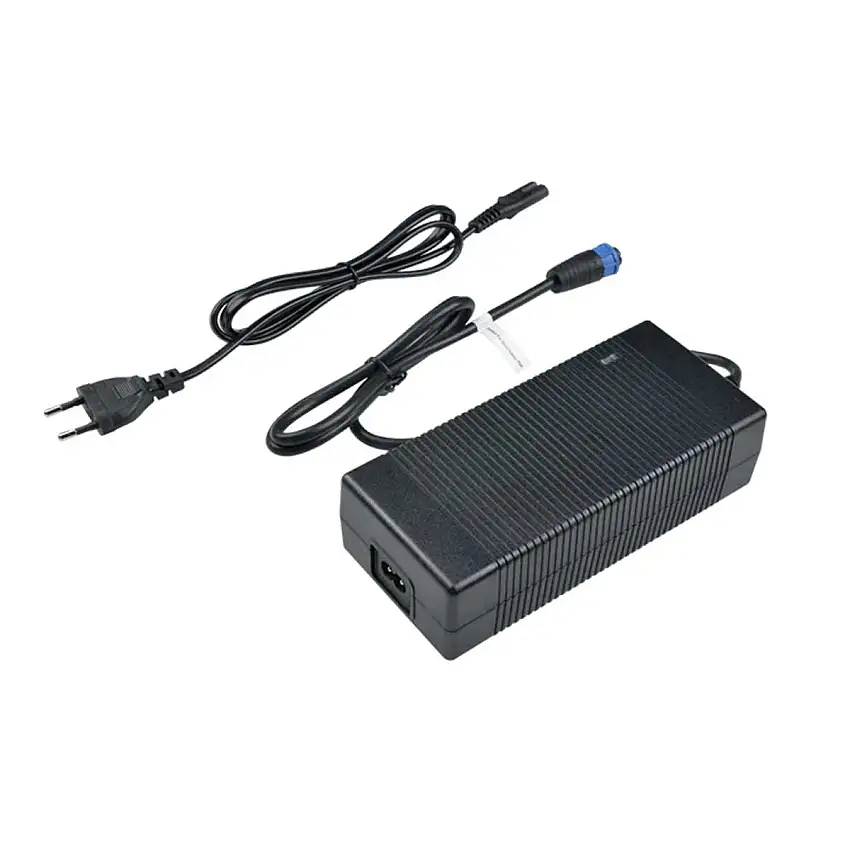 Caricabatterie Spirit 1.0 Plus 220V