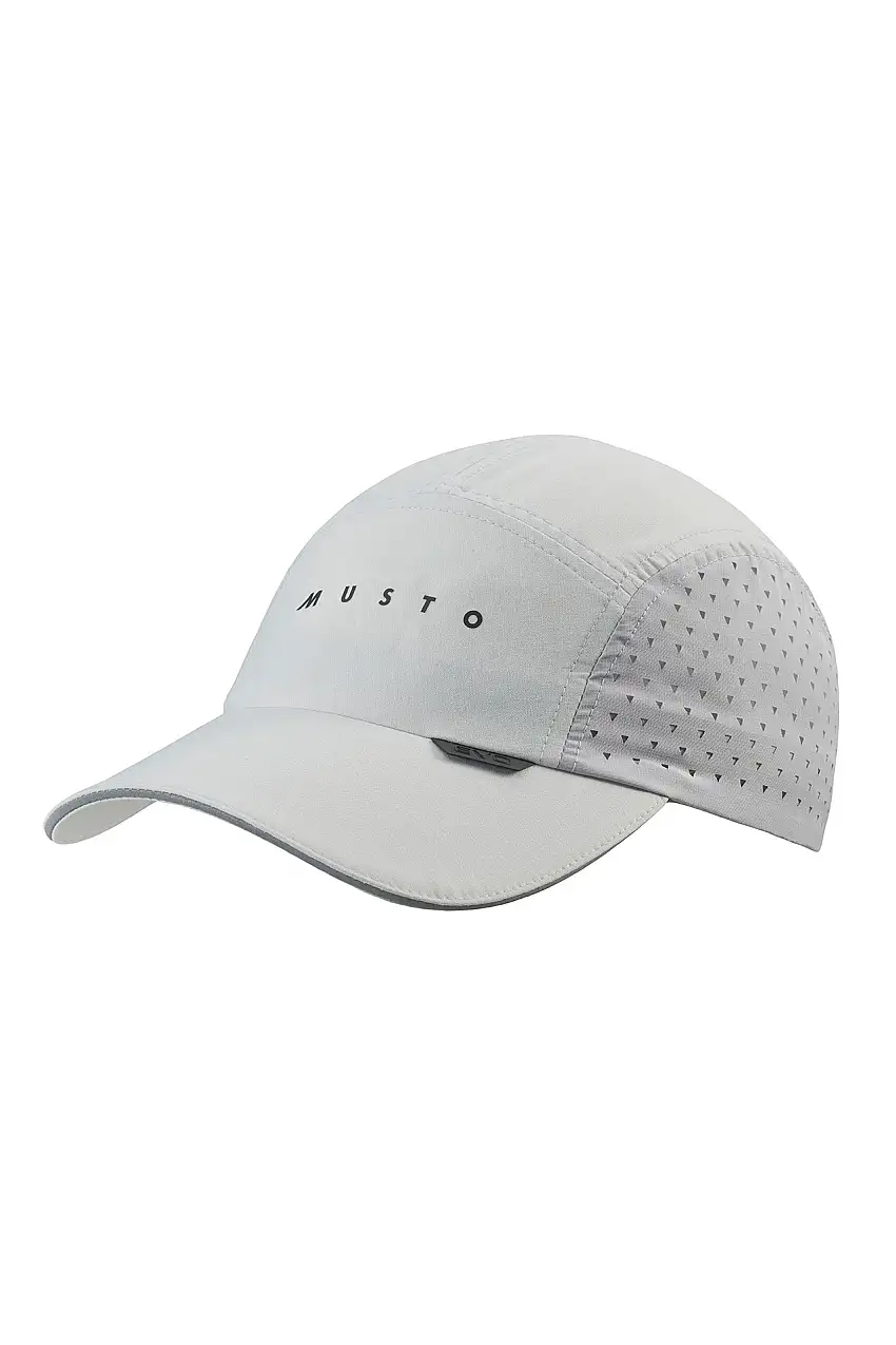 Cappello da gara Musto EVO