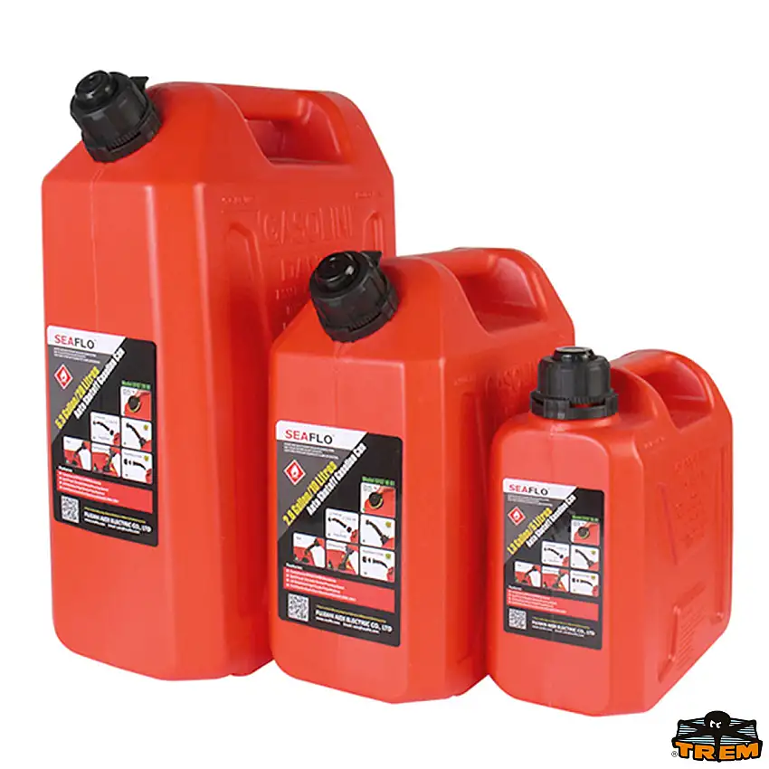Taniche in plastica con sistema brevettato di rabbocco benzina                            Codici: N0105182, N0110182, N0120182