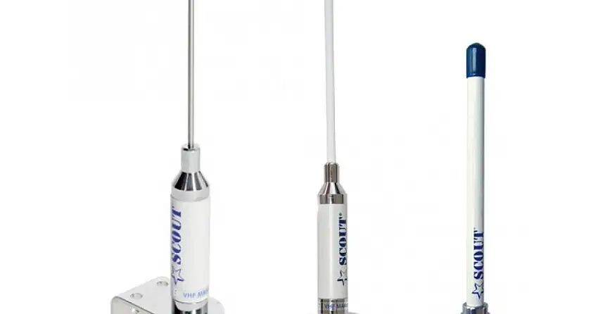 ANTENNA BIANCA IN FIBRA DI VETRO CM.18